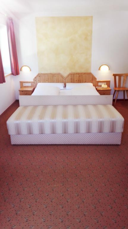 Aurora Hotel Plancios Room photo